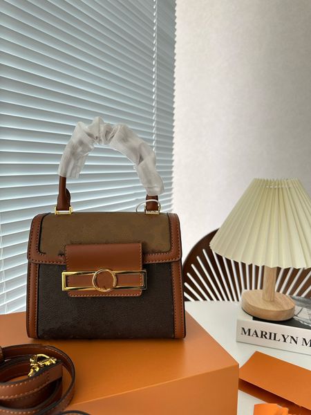 

2023 dauphine fashion bags shoulder women's handbag designer brand messenger bag leather flap mini satchel luxury designer purses backp