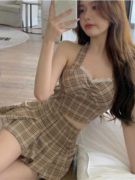 

dress plaid suit women camisole + short skirt twopiece sets 2022 summer new temperament vintage lace patchwork sleeveless suit trend, White