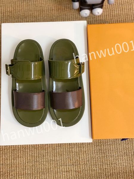 

new r fashion women sandals slippers leather shoes luxury atmosphere high quality, Black
