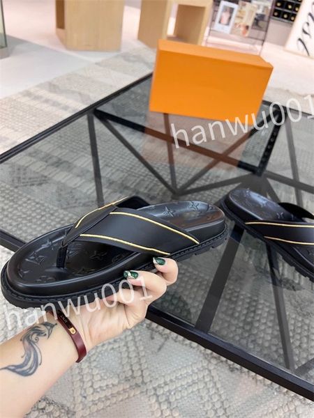 

2023 leather slide slippers designer flat men summer sandals fashion luxury leisure resort beach, Black