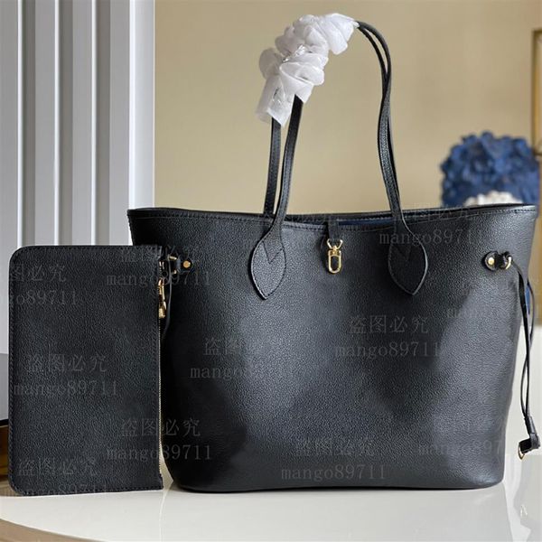 

woman shopping bag leather purse serial number date code 32cm mm238a