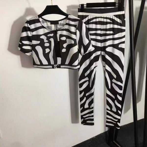 

2023 designers women's two piece pants zebra-print short sleeve t-shirt + stretch slim leggings official same style casual fashion t sh, White