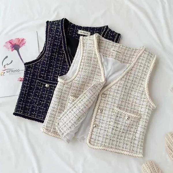 

vests 2022 autumn new allmatching slim fit solid vest tweed waistcoat short jacket vest women v neck spring cardigan outerwear, Black;white