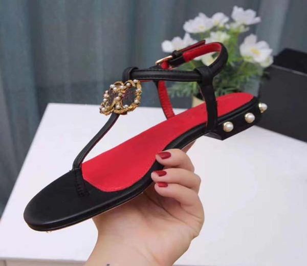 

2021 luxury designer sandals women039s beach shoes calf leather classic hardware buckle pearl heel fashion platform slipper siz1530146, Black