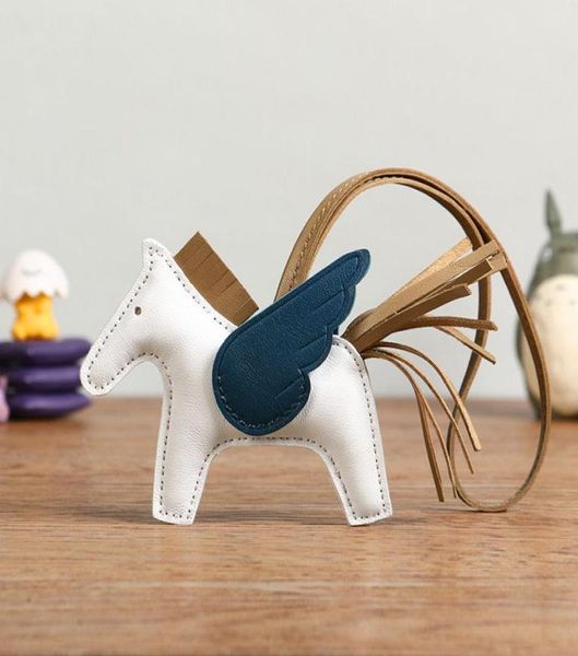 

zmmode s 10cm luxury sheepskin horse keychains genuine leather charm brand new women bag ornament handmade pendant trendy accessor2704214, Black