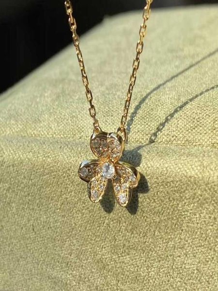 

v gold material pendant necklace with sparkly diamonds for women wedding jewelry gift have stamp stud earring bracelet ps48729026271, Silver