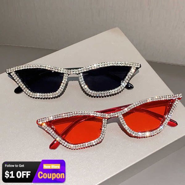 

sunglasses fashion retro disco zircon cat eye sunglasses vintage rhinestones triangle frame personality party sunglasses sun shade eyewear j, White;black