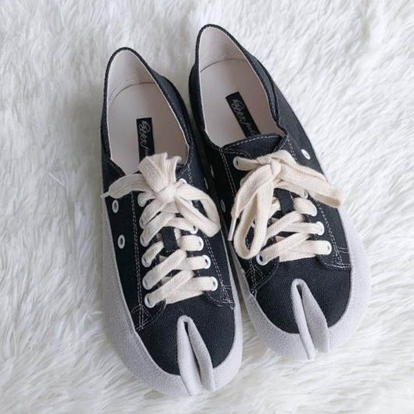

dress shoes korean split toe flat lace up canvas shoes for women riband ballerina woman loafers crosstied tabi ninia espadrilles 230421, Black