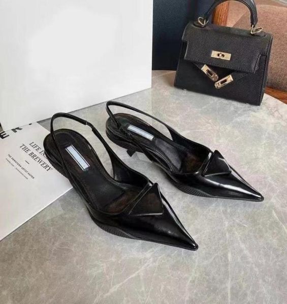 

2021 spring bag pointed 3cm highheeled sandals colorful triangle badge decoration fashion classic sheepskin lining patent le5247455, Black