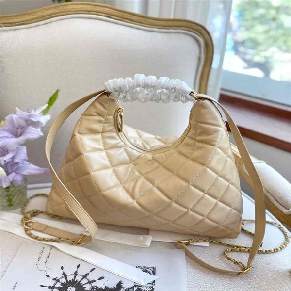 

autumn and winter 2022 new women's one shoulder crossbody handbag fashion versatile simple casual large capacity299p