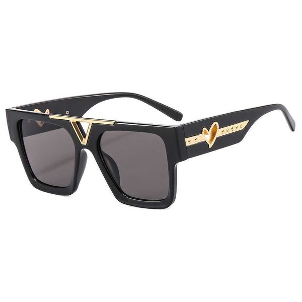 

sunglasses new luxury glamour sunglasses for men and women love designer brand glasses fashion square shades uv400 j230422, White;black