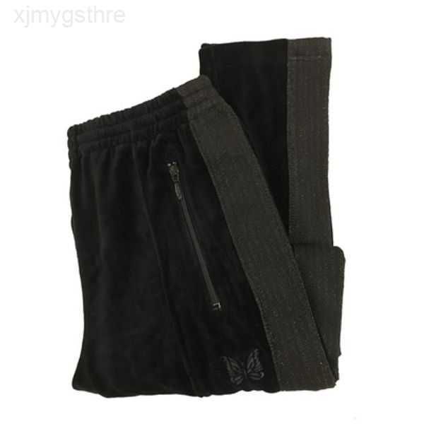 

17 colors mens designer pants needles butterfly embroidery velvet side stripes breasted retro casual trousers fashion sweatpants 4ujnc, Black
