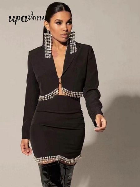 

dress 2022 new women's diamond tassel suit lapel long sleeve diamond tassel short jacket mini skirt two piece set, White