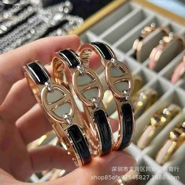 

hermm designer bracelet high version new cnc pig nose bracelet fashion versatile trend multi color enamel dropping glue s5ly, Black