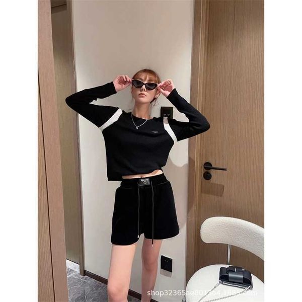 

26% off clothing designer quality family early spring new classic triangle decoration half elastic velvet shorts with contrast sleeves and f, White