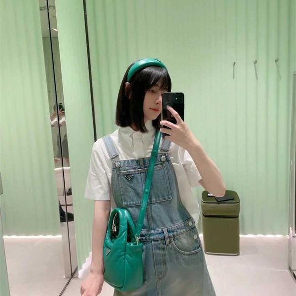 

family spring/summer new fashion classic triangle label washable old age reducing versatile strap dress, Black;gray