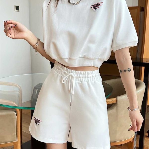 

26% off clothing designer quality family spring/summer new casual simple short sleeve t-shirt+straight tube slim shorts set, White