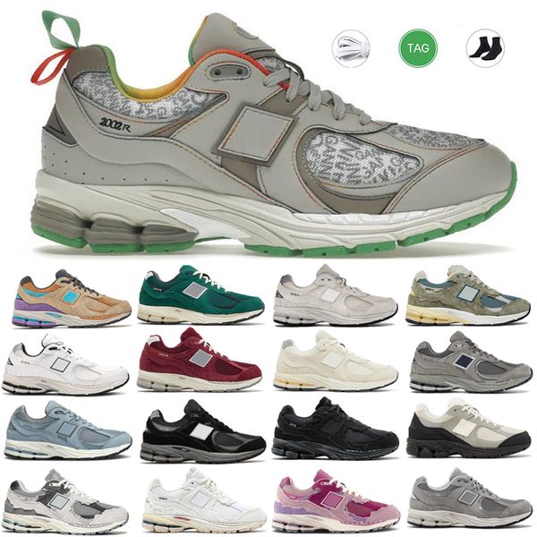 

fashion 2002r suede protection pack running shoes for men women designers crew incense forest green bordeaux rain cloud outdoor sneakers