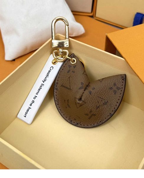 

with box fortune cookie bag hanging car keychain flower charm jewelry women men gifts fashion pu leather key chain access4225843, Silver