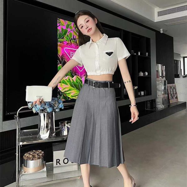 

36% off family spring/summer new style stylish triangle short shirt+mid length pleated skirt set, White
