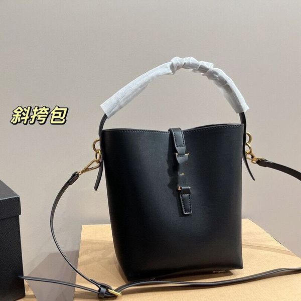 

bucket bag female 2023 new commuter advanced sense explosive single shoulder cross-body handbag large capacity fashion