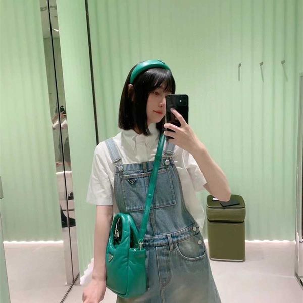 

36% off family spring/summer new fashion classic triangle label washable old age reducing versatile strap dress, Black;gray