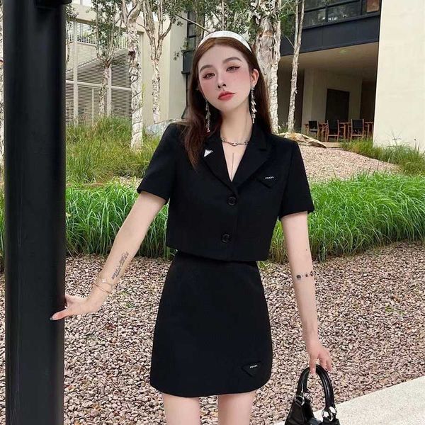 

36% off family spring/summer new classic triangle short sleeve suit coat a-line small bag skirt fashion set, White