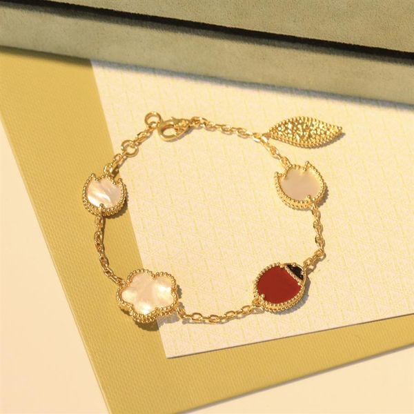 

luxurys link designer bracelet women lucky link charm bracelets love trendy fashion shiny and eye-catching fine jewelry elegant te2333, Golden;silver