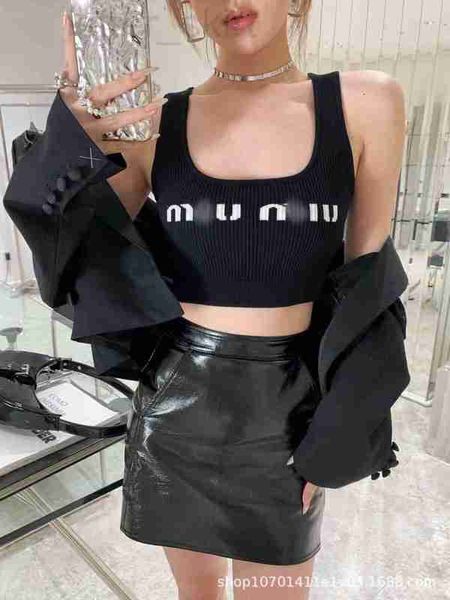 

women's tanks & camis designer spicy girl bra 2023 summer new knitted embroidery u-neck sleeveless open back slim short strap tank skir, White