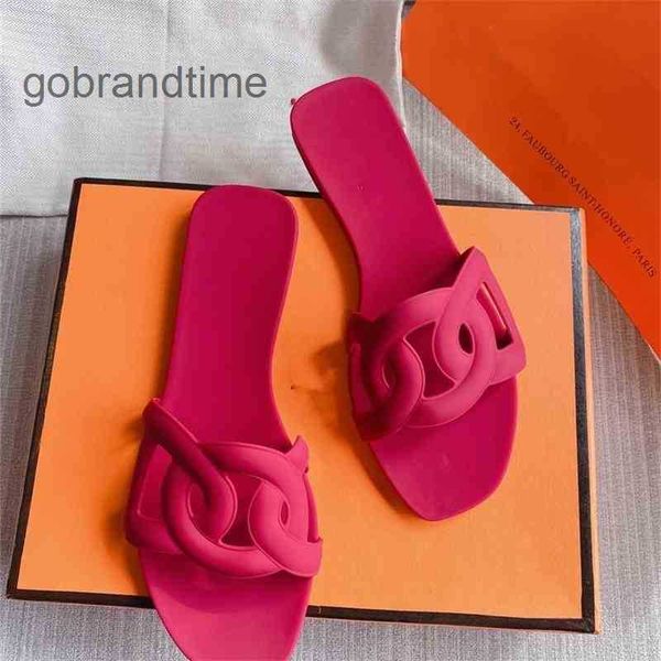

designer pig nose jelly red shoes beach flat size one-piece slippers 0r5r