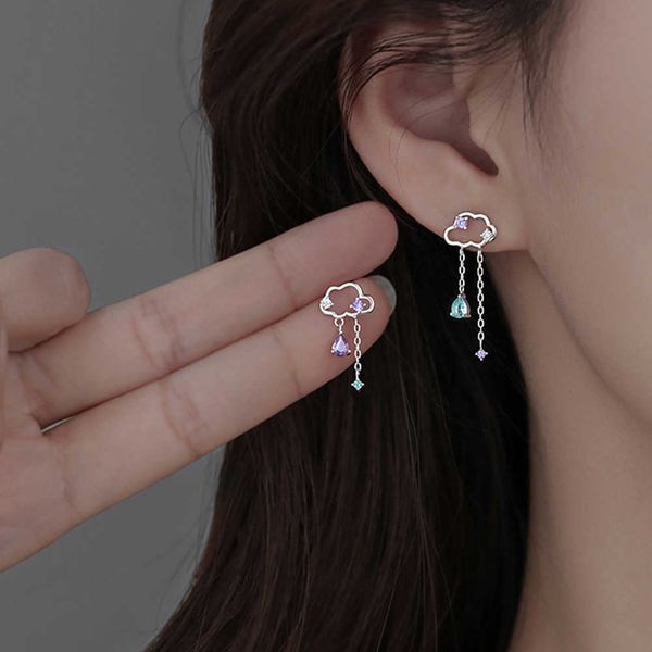 

charm 2023 new fashion cute asymmetric cloud rain earrings for women korean crystal long chain tassel earrings party jewelry earring aa23042, Golden
