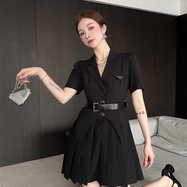 

34% off family spring/summer polo collar pleated dress leather belt waistband design with crimp cut at bottom, Black;gray