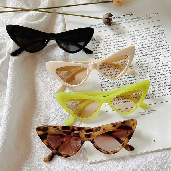 

sunglasses vintage cat eye sun glasses for women fashion 2021 brand designer plastic sunglasses female mirror retro lunette de soleil uv400, White;black