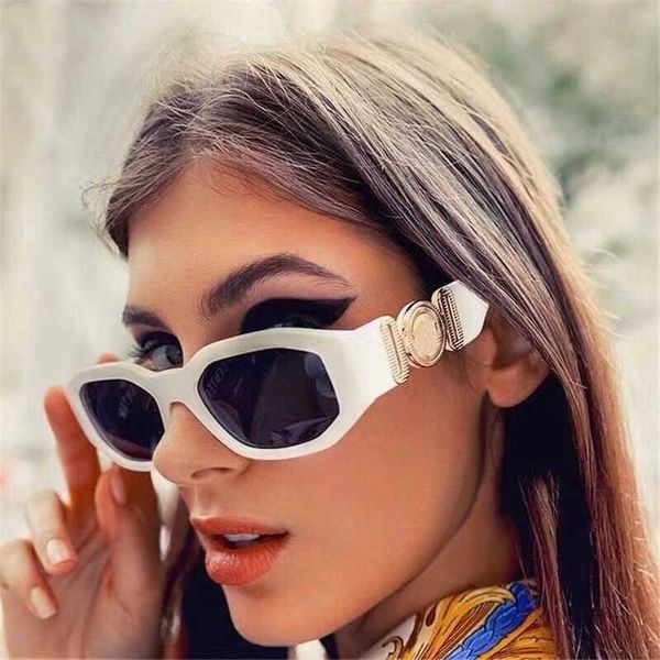 

frames kajila new women's head with small box men's 4361 sunglasses, White;black