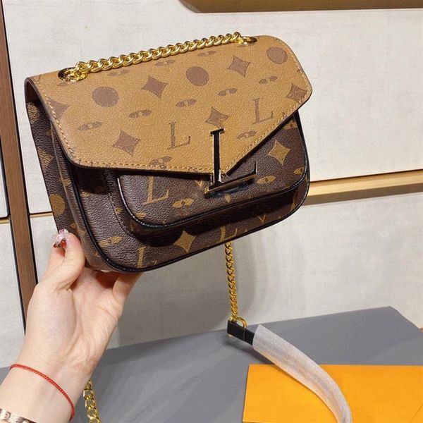 

2021 womens luxurys handbag fashion bags women classic style totes shopping bag travel street design famous letter pr278n