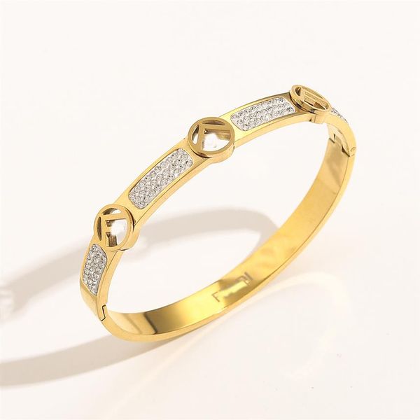 

europe america fashion style bracelets with steel seal women bangle luxury designer jewelry 18k gold plated stainless steel weddin304g, Black