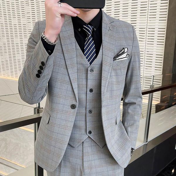 

blazers (blazers+pants+vest) one butto gray plaid wedding groom tuxedos lapel groomsmen mens dinner prom suits suit male slim fit, White;black
