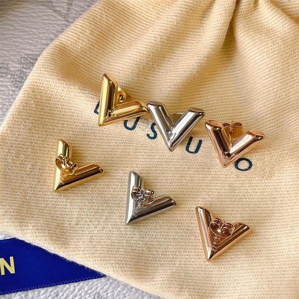 

fashion design stud earrings 18k rose gold earring luxury girls' letter inlaid earrings classic senior couple gift accessorie2364, Golden;silver