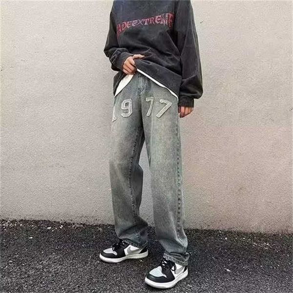 

vibe style ins street trendy american 1977 embroidered jeans men's slim fitting straight leg pants, Blue