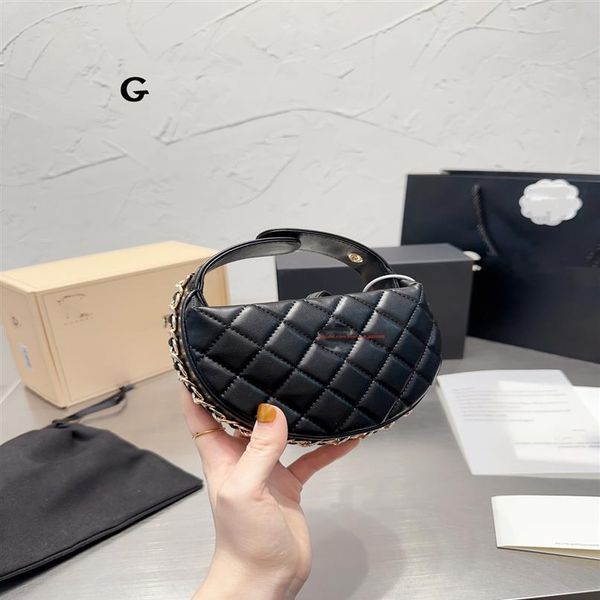 

whole 2023 new designer evening bag luxury designer's clutch chain bag womens fashion crossbody bags silver hardware lamb281g