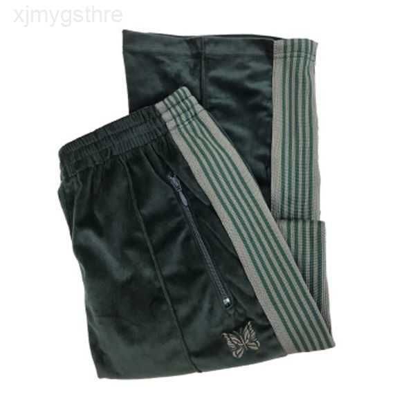 

17 colors mens designer pants needles butterfly embroidery velvet side stripes breasted retro casual trousers fashion sweatpants 3rer2, Black