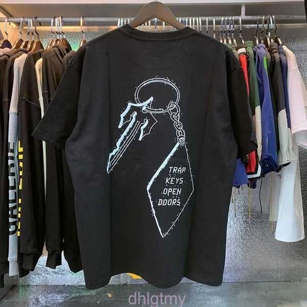 

mens t-shirts trapstar women fashion designers tshirts tees apparel shorts sleeve man casual chest letter shirt luxury clothing tee hlac, White;black