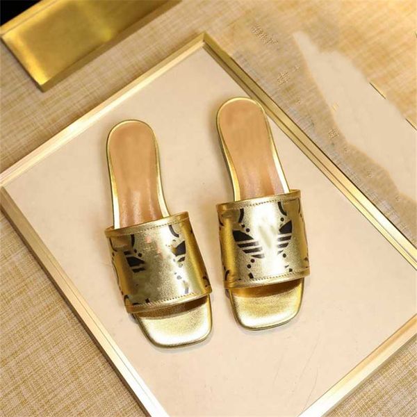 

fashion slippers 2023 ggity luxury design summer men's and women's flats thick soled leather rubber lettering logo casual cartoon, Black