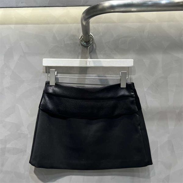 

26% off clothing designer quality family spring/summer new trendy and cool fashion contrast color small edge waist slim a-line half length s, Black