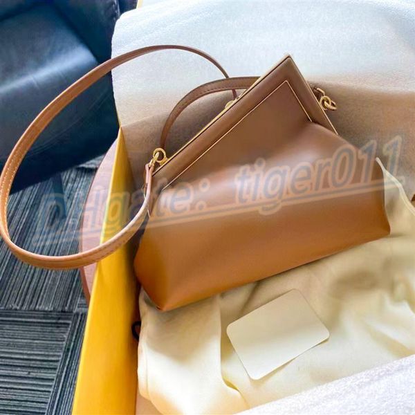 

designer clutch bags fend first shoulder large leather classic old flower handbags fashion with bag small shoulder strap go tote c329o