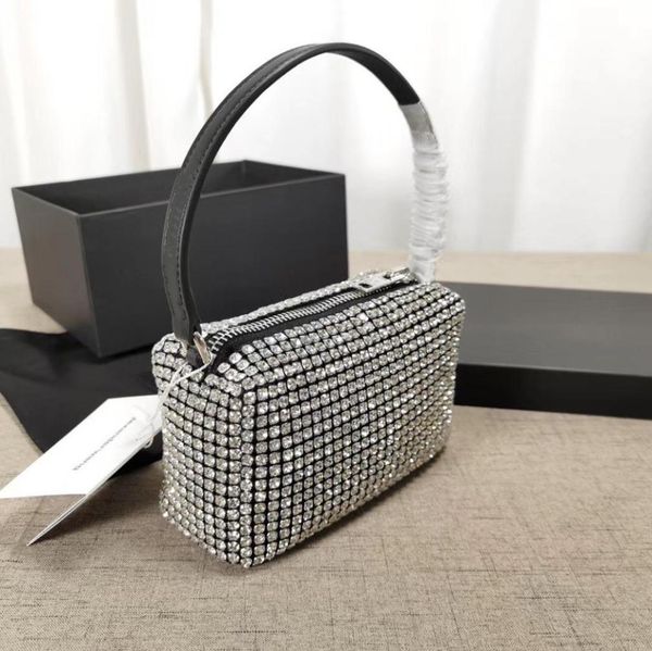 

fashion designer diamond bag chain mesh rhinestone pouch 17cm with gift box and dust bag7151940