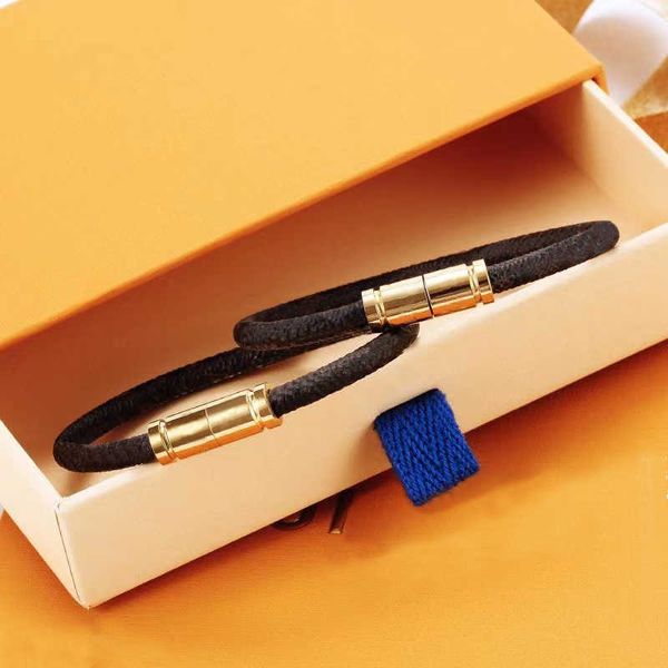 

leather bracelets charm bangles fashion metic buckle size 17/19/ jewelry woman man bangle wholesale designer bracelet, Black
