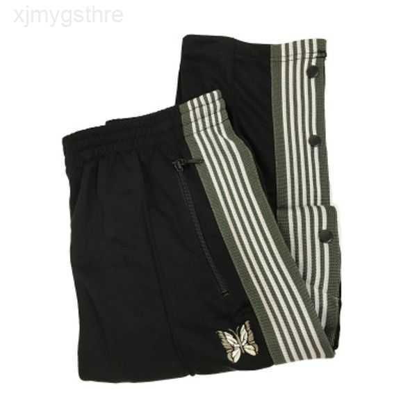 

17 colors mens designer pants needles butterfly embroidery velvet side stripes breasted retro casual trousers fashion sweatpants 17cigl, Black