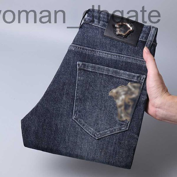 

men's jeans designer 2022 men's jeans casual slim elastic brand simple embroidery autumn and winter new style 66bh, Blue