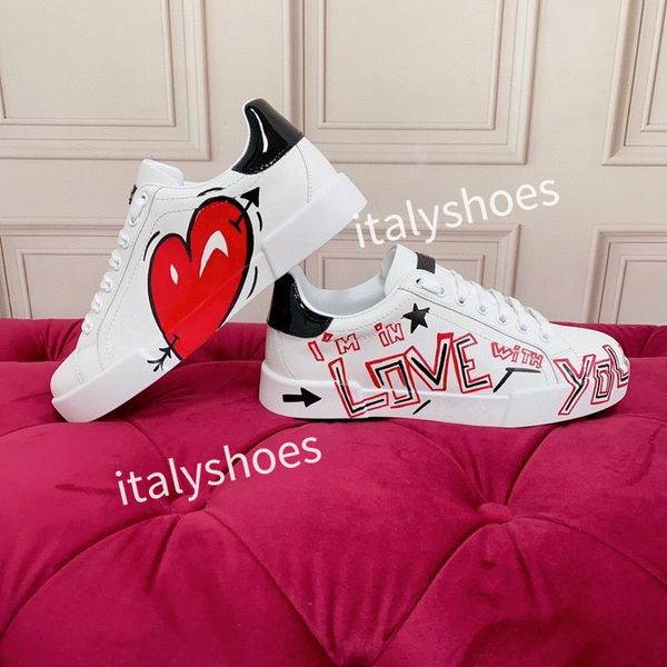 

new quality designer sock shoes women men flat running shoes black shoes clear sole volt graffiti lace-up socks boots designers platform2023